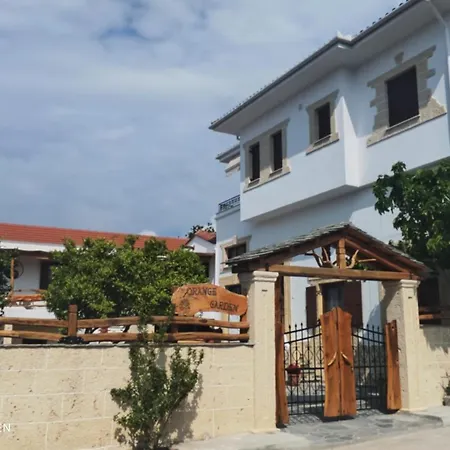 Orange Garden Apartment Kala Nera