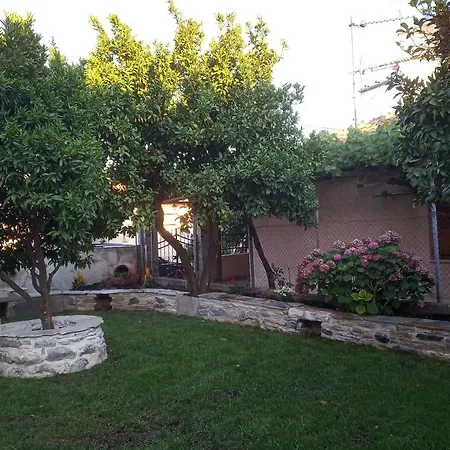 Apartamento Orange Garden Kala Nera