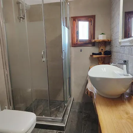 Orange Garden アパート *