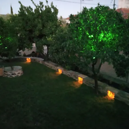 アパート Orange Garden